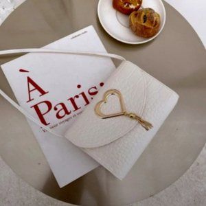 White crossbody purse
